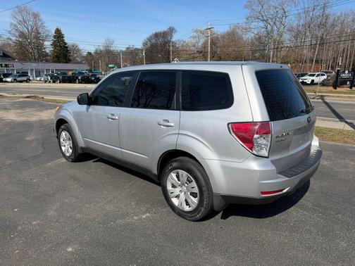 Gray 2010 Subaru Forester 2.5 X
