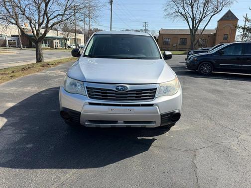 Gray 2010 Subaru Forester 2.5 X