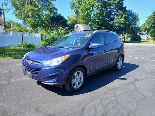 Blue 2012 Hyundai TUCSON GLS