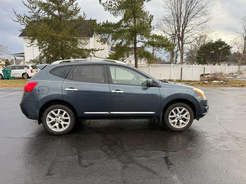 2012 Nissan Rogue SV w/SL Pkg