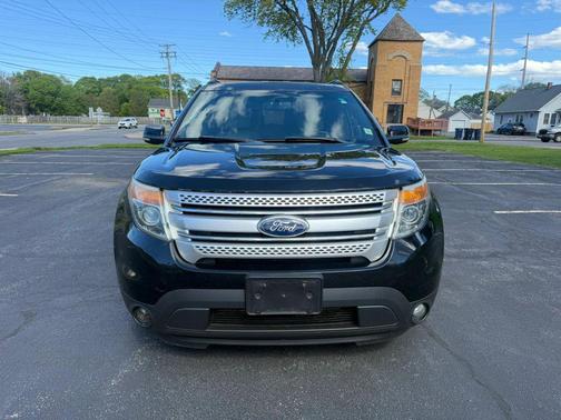 Black 2012 Ford Explorer XLT