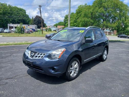 Blue 2015 Nissan Rogue Select S