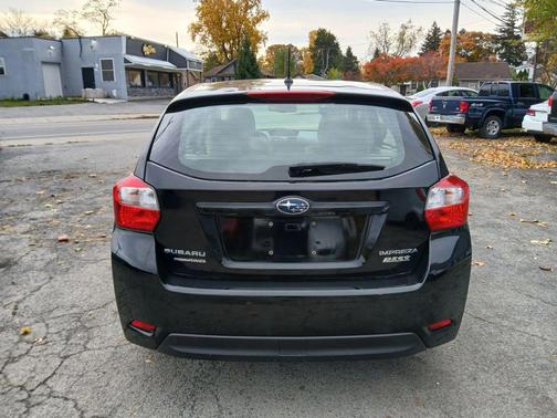2012 Subaru Impreza 2.0i Premium