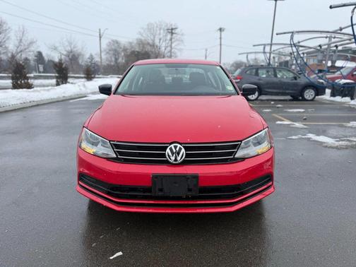 2015 Volkswagen Jetta 2.0L S