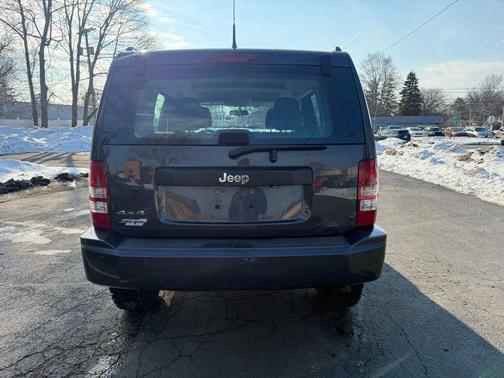 2011 Jeep Liberty Sport