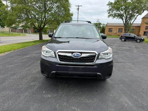 Black 2016 Subaru Forester 2.5i