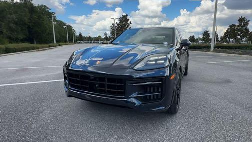 2026 Porsche Cayenne GTS