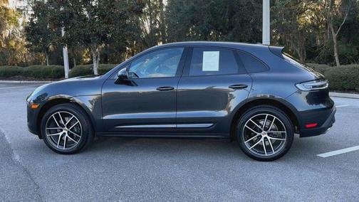 2025 Porsche Macan 