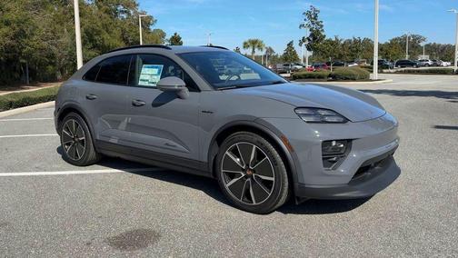 2025 Porsche Macan 