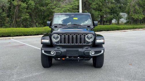 2024 Jeep Wrangler 4-Door Sahara 4x4