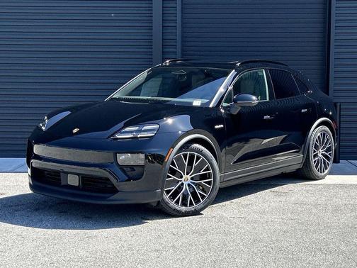 2025 Porsche Macan 