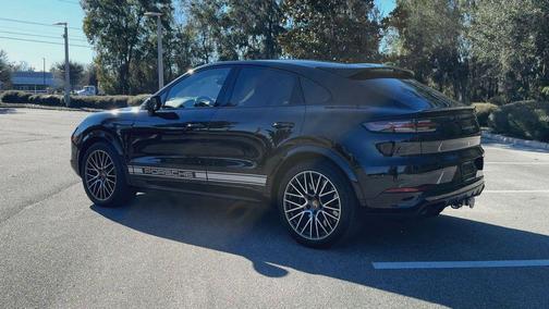 2021 Porsche Cayenne Turbo