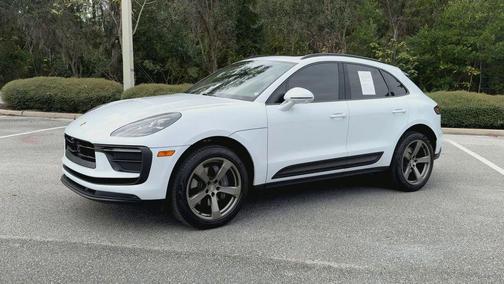 2023 Porsche Macan 