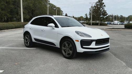 2023 Porsche Macan 