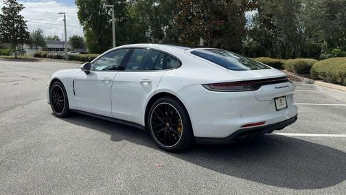 2021 Porsche Panamera Turbo S