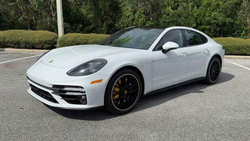 2021 Porsche Panamera Turbo S