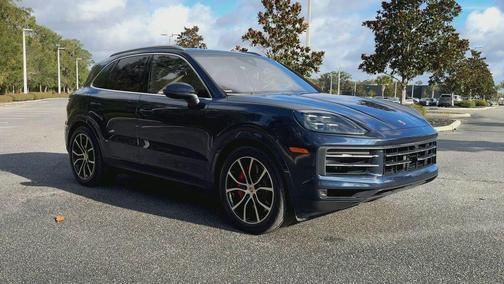 2024 Porsche Cayenne S