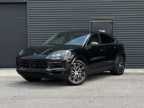 2024 Porsche Cayenne Coupe AWD
