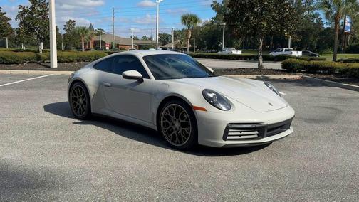 2020 Porsche 911 Carrera