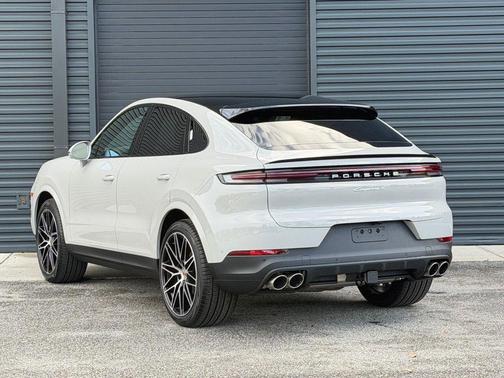 Chalk 2026 Porsche Cayenne S