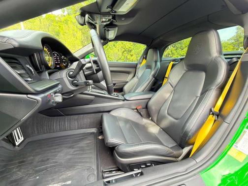 2023 Porsche 911 Targa 4 GTS