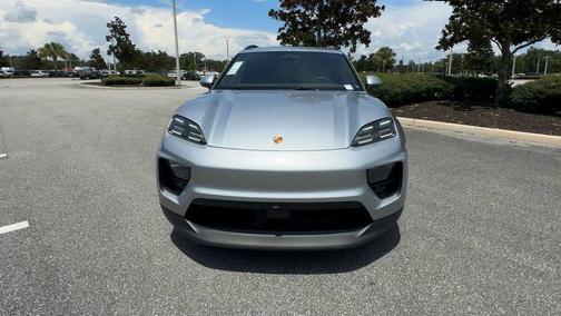 2025 Porsche Macan 