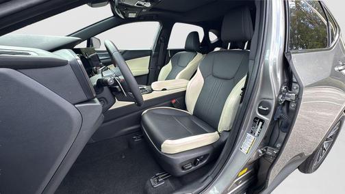 2024 Lexus NX 250 Premium