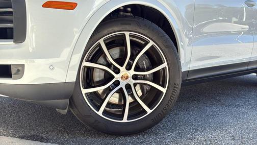 2026 Porsche Cayenne Cayenne
