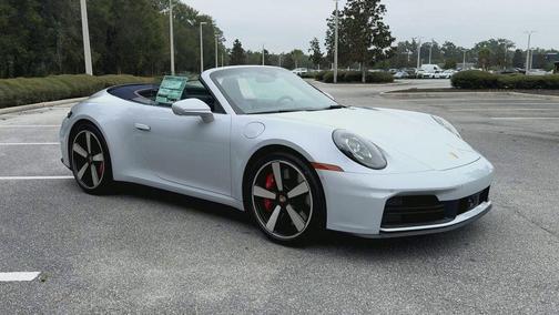 2026 Porsche 911 Carrera 4S Cabriolet