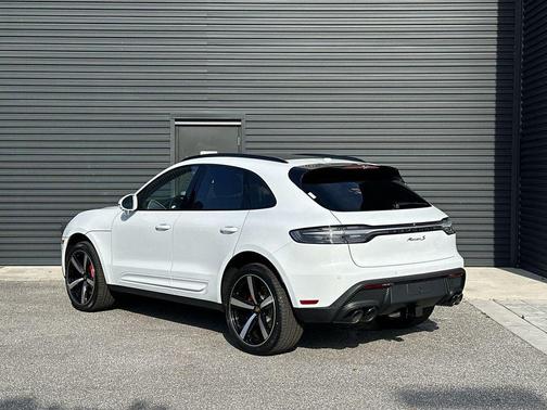 2026 Porsche Macan S