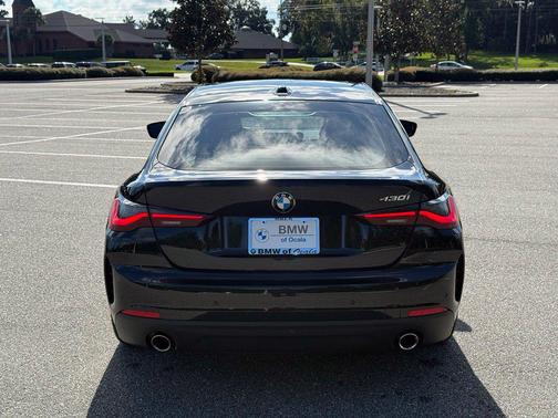 Black Sapphire Metallic 2022 BMW 430 Gran Coupe i