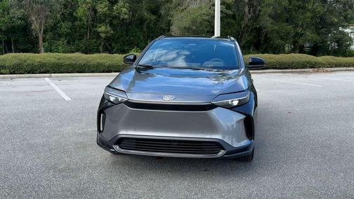 2025 Toyota bZ4X XLE