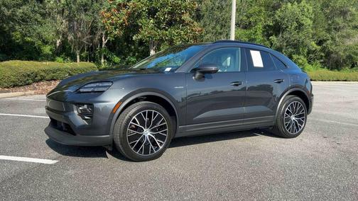 2024 Porsche Macan 4