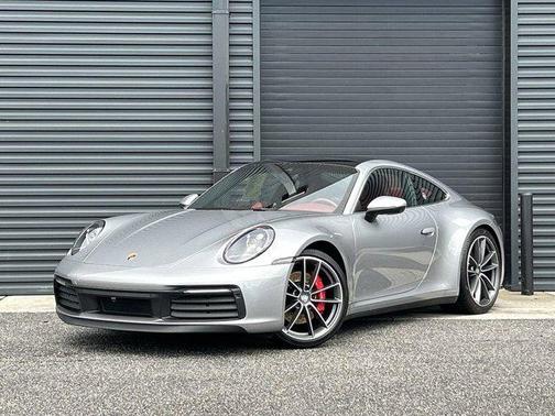 2022 Porsche 911 Carrera S