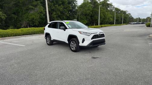 Ice 2025 Toyota RAV4 Hybrid LE
