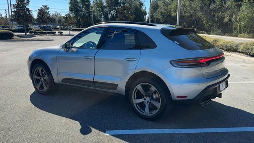 2025 Porsche Macan 