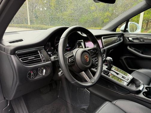2024 Porsche Macan GTS