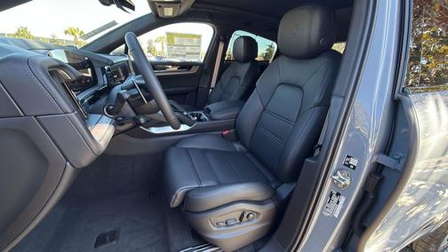 2026 Porsche Cayenne Cayenne S E-Hybrid