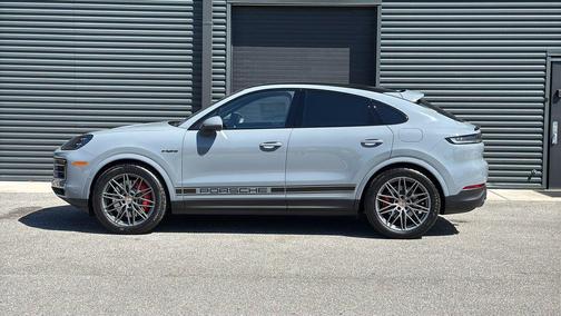 2026 Porsche Cayenne Cayenne S E-Hybrid