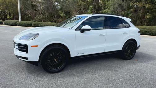 2025 Porsche Cayenne Cayenne