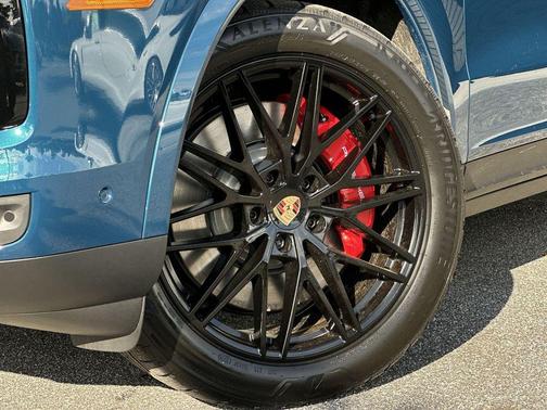 2026 Porsche Cayenne S