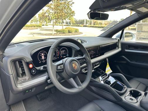 2026 Porsche Cayenne Cayenne