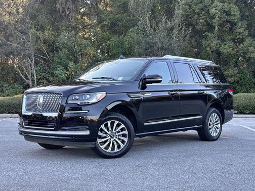 2024 Lincoln Navigator Premiere