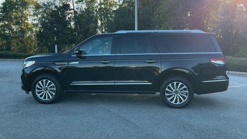 2024 Lincoln Navigator Premiere