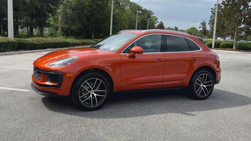 2025 Porsche Macan 