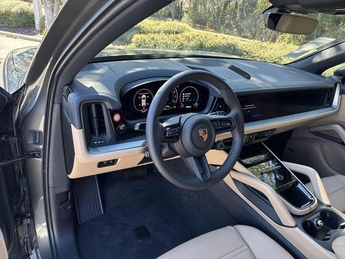 2026 Porsche Cayenne Cayenne