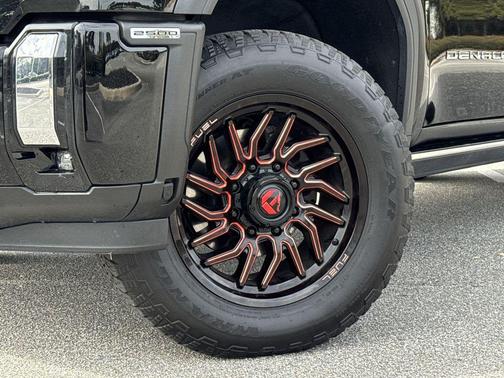 2024 GMC Sierra 2500 Denali