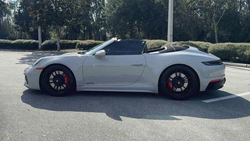 2022 Porsche 911 Carrera GTS