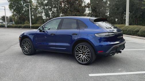 2026 Porsche Macan 