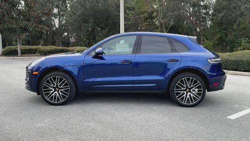 2026 Porsche Macan 